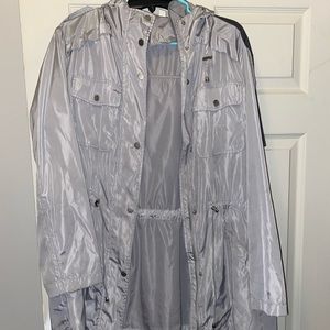 Adorable gray wind jacket